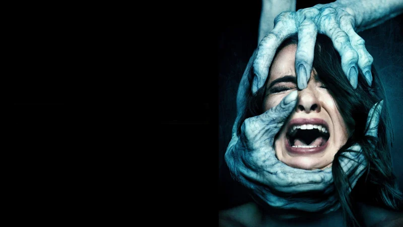 Chiếc Máy Ảnh Chết Chóc (Máy Ảnh Của Quỷ Dữ)