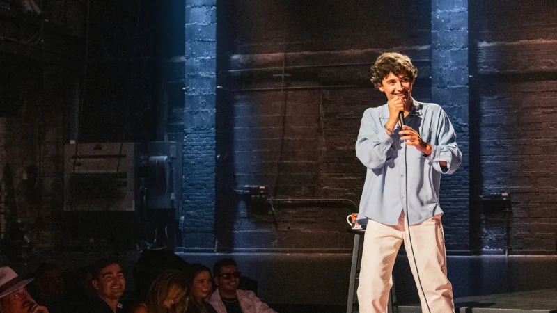 Marcello Hernández: Cậu Bé Mỹ